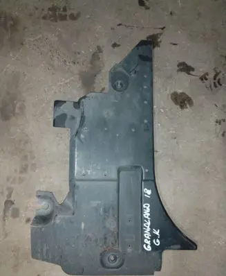 Opel Grandland X Center/middle under tray cover 9815315780
