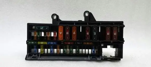 BMW 7 E65 E66 Fuse module 69005820