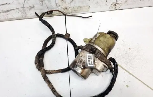 Opel Zafira A Power steering pump