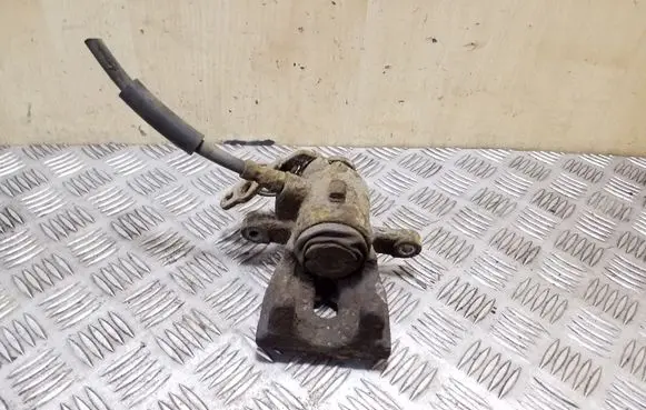 Ford Kuga I Rear brake caliper