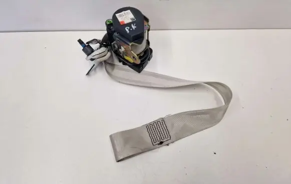 Jaguar XK8 - XKR Front seatbelt 531103600 007R004H