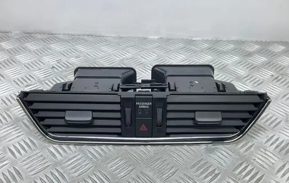 Skoda Octavia Mk3 (5E) Dash center air vent grill 5E0820951A 5E0820951