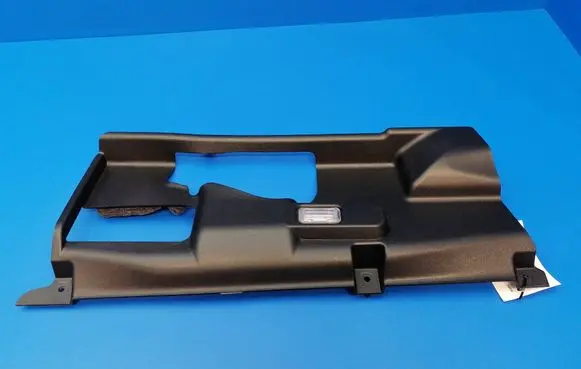 Land Rover Discovery 5 Dashboard lower bottom trim panel HY32046B01AC
