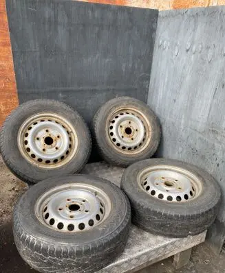 R16 alloy rim