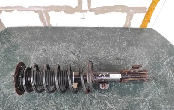 Chevrolet Captiva Front shock absorber with coil spring