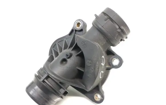 Thermostat/thermostat housing