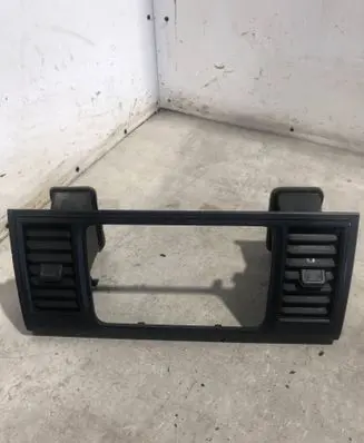 Volkswagen Transporter - Caravelle T6 Dash center air vent grill 7E1857038