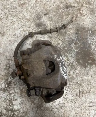 Land Rover Discovery Sport Front brake caliper