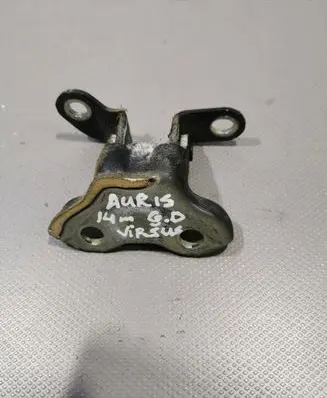 Toyota Auris E180 Rear door upper hinge