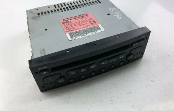 Peugeot 206 Radio/CD/DVD/GPS head unit 96565718XT G1730