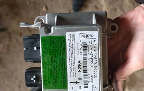 Mazda 3 I Airbag control unit/module BP4K47K30B