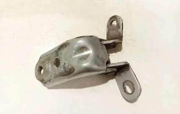 KIA Ceed Rear door lower hinge