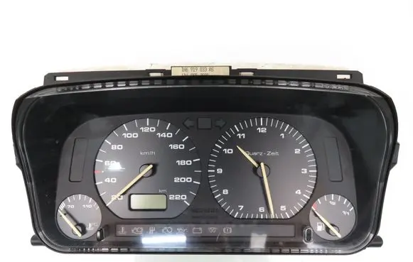 Volkswagen Golf III Speedometer (instrument cluster) 1H6919033AS
