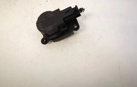 Ford Focus Air flap motor/actuator AV6N19E616AA