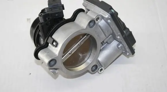 BMW X3 G01 Throttle valve 7619008