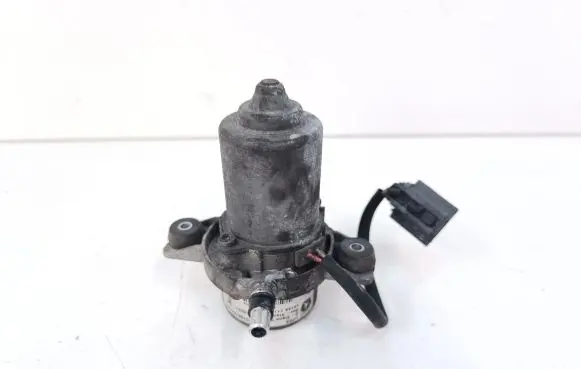 Dodge Grand Caravan Vacuum pump P04581541AB