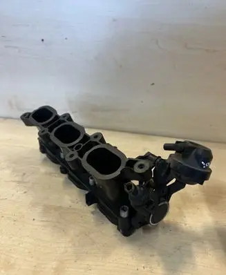 Audi A6 S6 C6 4F Intake manifold 8599250 06E133109