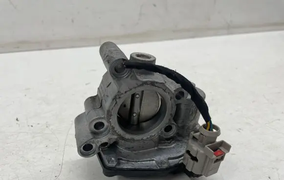 Ford Focus Throttle valve H6BG9F991 H6BG9F991AA