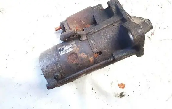 Mazda Premacy Starter motor m002t87471 rf1h18400