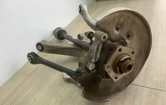 Porsche Macan (95B) Rear wheel hub 8R0505435C