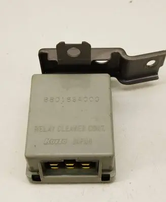 Subaru Forester SG Light washer relay 88018SA000