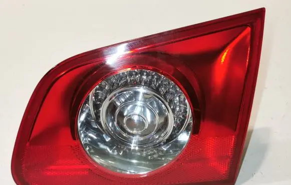Volkswagen PASSAT B6 Tailgate rear/tail lights 3C9945094