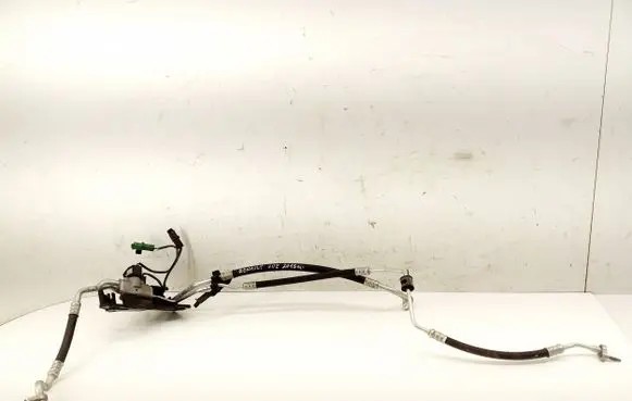 Renault Zoe Air conditioning (A/C) pipe/hose 924467761R 95X28820R
