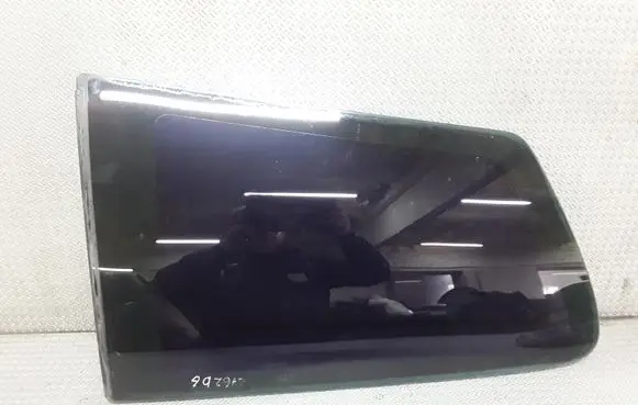 Toyota Corolla E120 E130 Rear side window