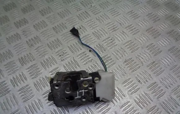 Fiat Punto (188) Rear door lock
