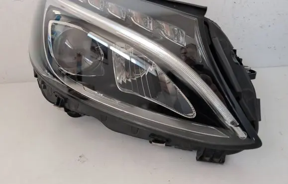 Mercedes-Benz C W205 Headlight/headlamp A2058200661
