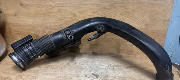 Volvo V70 Intercooler hose/pipe 31274766
