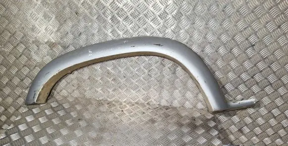 Toyota Hilux (N80, N90, N100, N110) Rear fender molding trim 6168135010 6160735010