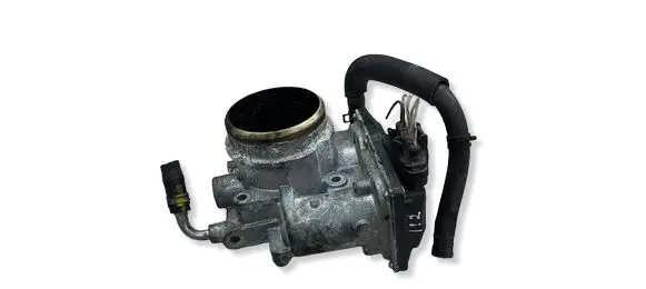 Mazda 6 Throttle valve SH01136B0