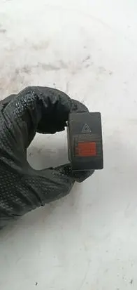Audi A4 S4 B5 8D Hazard light switch 8D0941509C