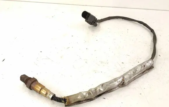 Volkswagen PASSAT B4 Lambda probe sensor 07D906262C