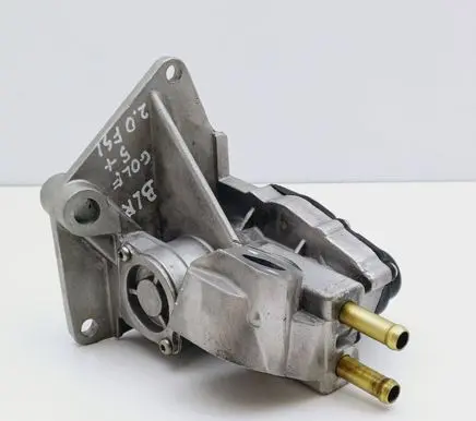 Volkswagen Golf Plus EGR valve 
