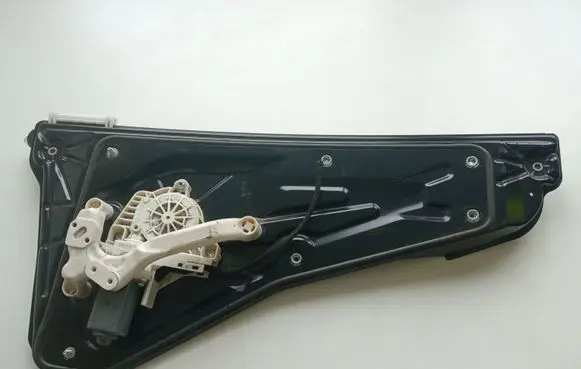 Land Rover Discovery 3 - LR3 Rear door window regulator with motor CHV500030