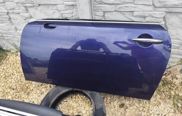 Door (2 Door Coupe)