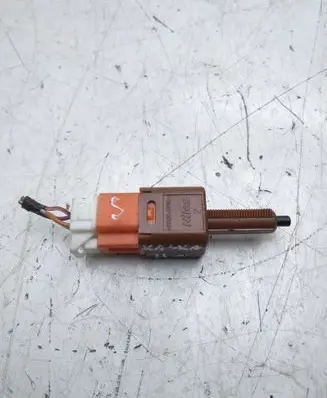 Clutch pedal sensor