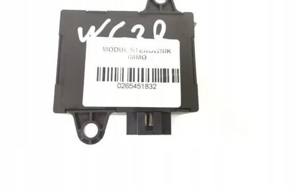 Mercedes-Benz Vito Viano W638 Other control units/modules A0265451832