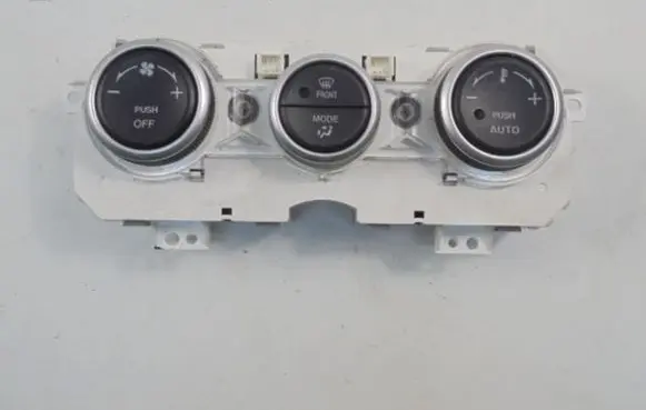 Mazda 6 Air conditioning/heating control unit E6A