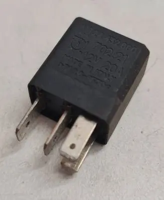 Opel Zafira A Other relay 24432680 70221 12V20A