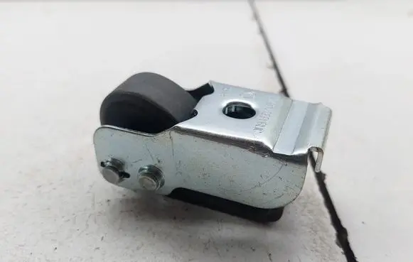 Skoda Octavia Mk4 Tie down hook / loop 3V5867615