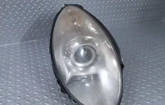 Mercedes-Benz R W251 Headlight/headlamp A2518201461 A2518202261