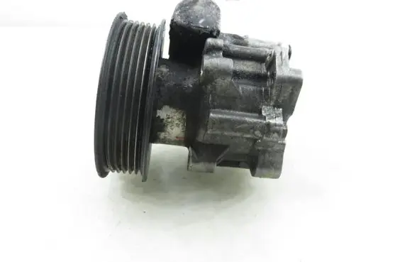 Citroen C5 Power steering pump 9682352380