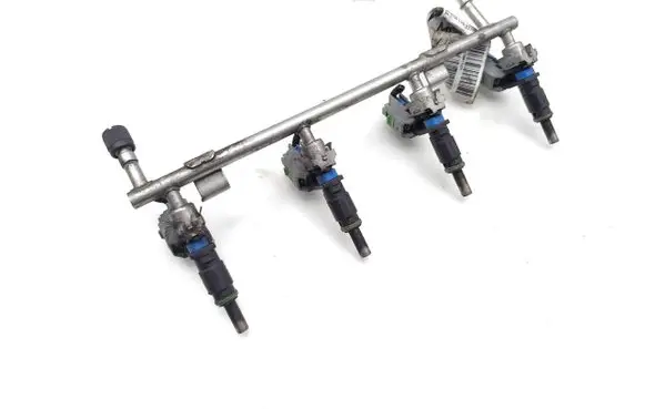 Opel Astra H Fuel injectors set 55562599 55567239