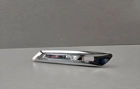 BMW 5 F10 F11 Front fender indicator light 7154170 63137154170