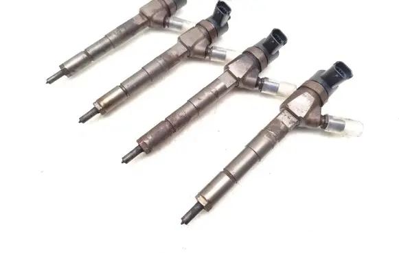 Fiat Doblo Fuel injectors set 0445110524