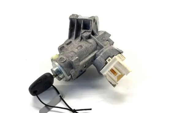 Toyota Yaris Ignition lock 