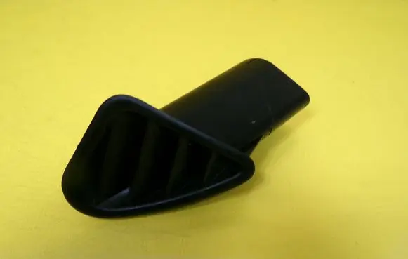 Mitsubishi Carisma Dashboard side air vent grill/cover trim MR114061